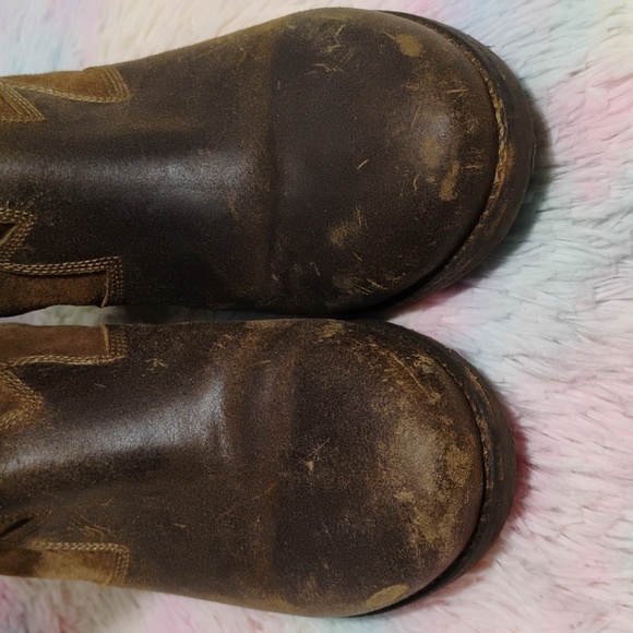 Olukai Kalulani Boot Seal Brown Mustang Distressed Boots Sz.7 Gently Worn - Picture 4 of 16